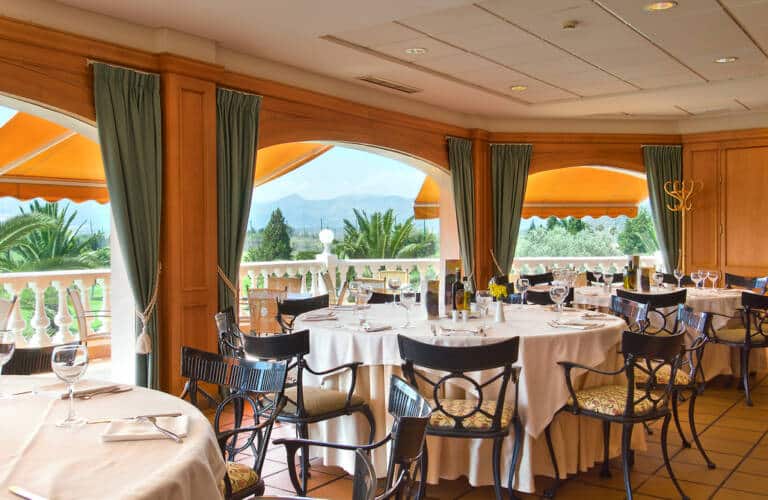 CASA CLUB (2)