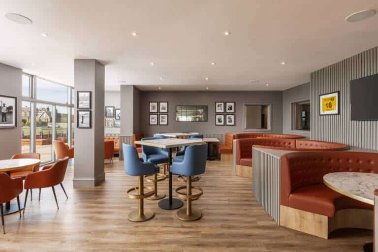 SportsBar_1