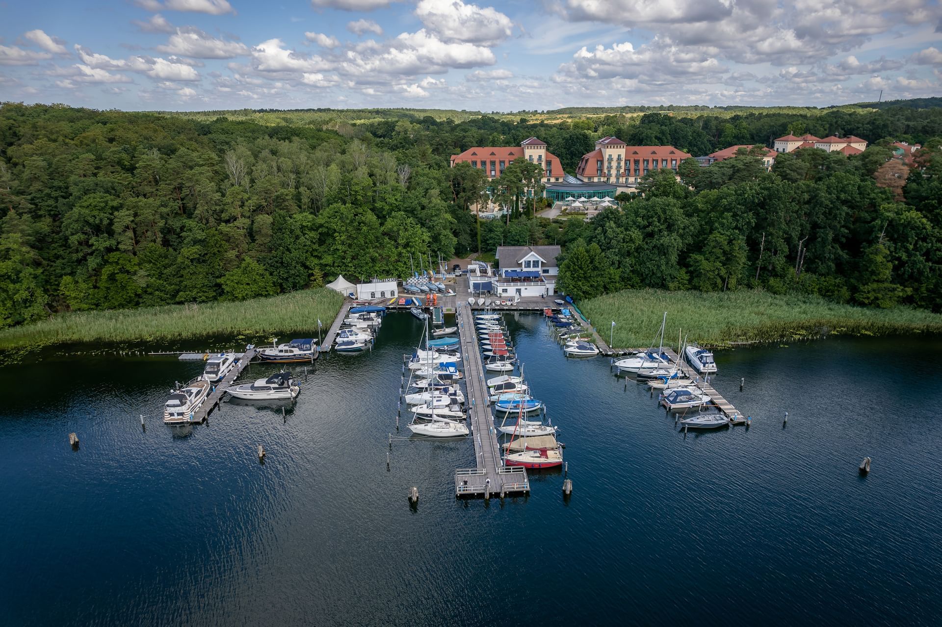 Precise Resort Bad Saarow – golfresort med Arnold Palmer- og Nick Faldo-baner ved Berlin