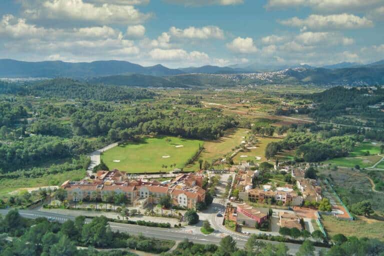 alcmm-aerial-view-8309-hor-clsc