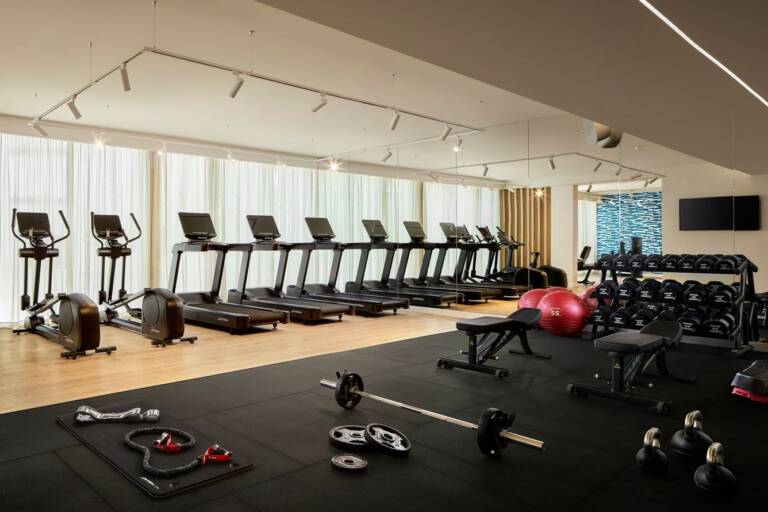 mc-faopv-move-with-purpose-28068_Classic-Hor