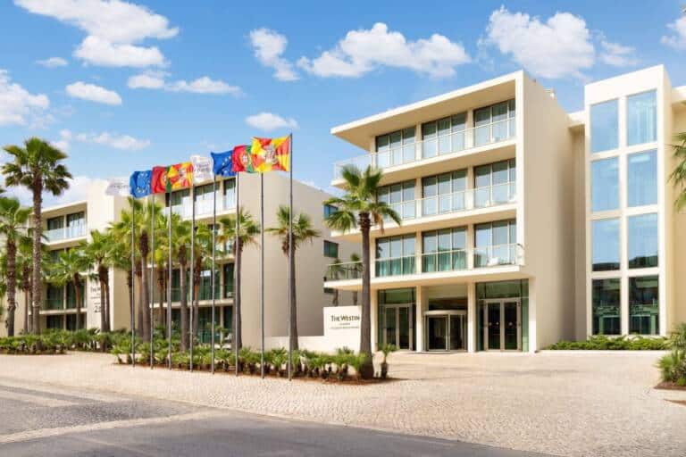 wi-faoaa-exterior-24495_Classic-Hor